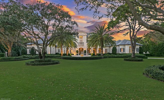 Backyard, Exterior, Facade, French Provincial