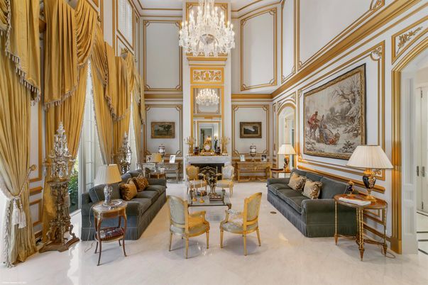 Chandelier, Fireplace, Interior, Living room