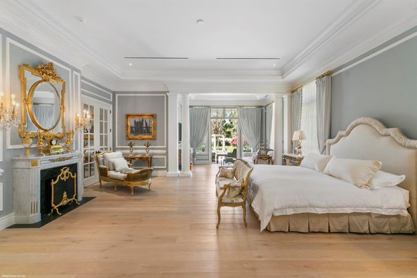 Bedroom, Fireplace, Interior, Recessed Lighting, Wood Texture Flooring