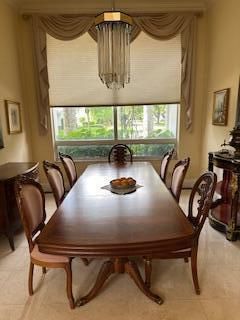 Chandelier, Dining room, Interior