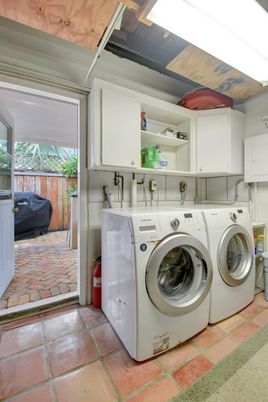 Interior, Washer