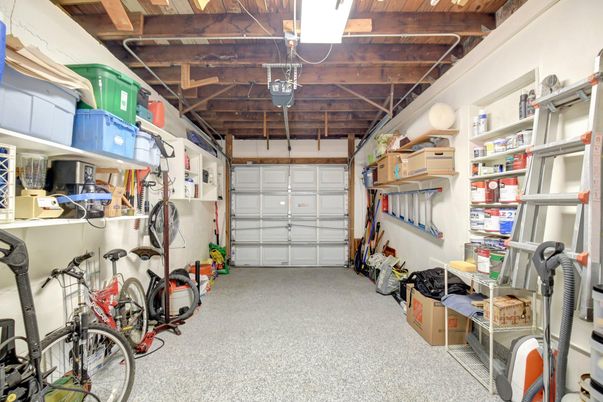 Garage, Interior, Wooden Beams, Wooden Ceilings
