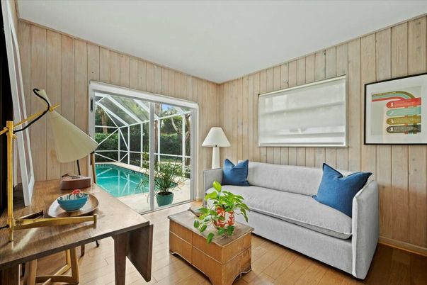 Interior, Living room, Sun Room, Wood Texture Flooring, Wooden Walls