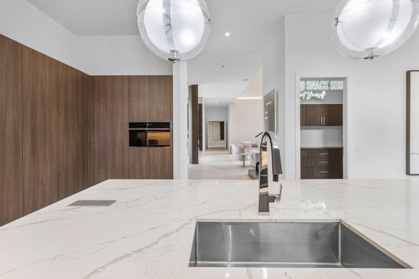 Interior, Kitchen, Marble, Recessed Lighting