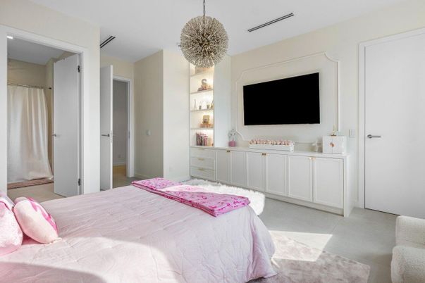 Bedroom, Interior, Pendant Lights
