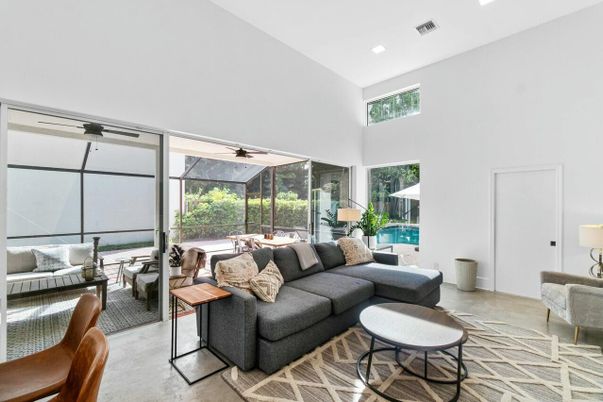 Dining room, Interior, Living room, Recessed Lighting, Sun Room