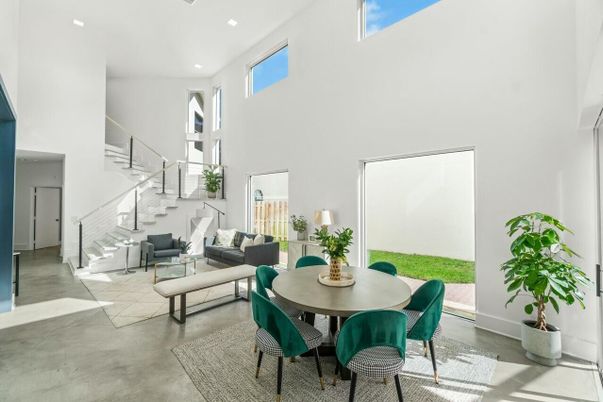 Dining room, Interior, Living room, Recessed Lighting