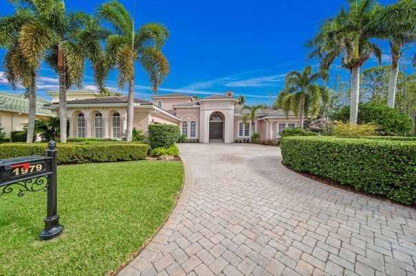 Backyard, Exterior, Facade, Mediterranean