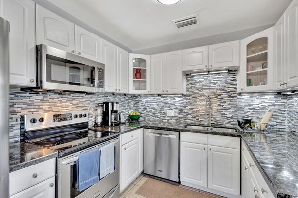 Interior, Kitchen, Stainless Steel Appliances