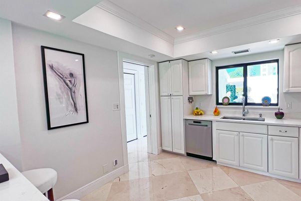 Interior, Kitchen, Recessed Lighting
