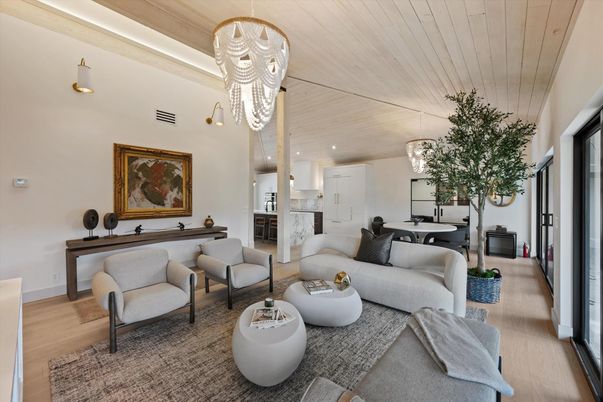 Chandelier, Interior, Living room, Pendant Lights, Recessed Lighting, Wooden Ceilings, Wood Texture Flooring