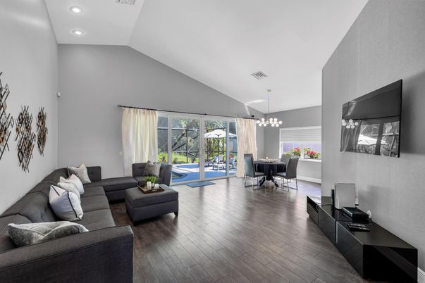 Dining room, Interior, Living room, Pendant Lights, Recessed Lighting, Wood Texture Flooring