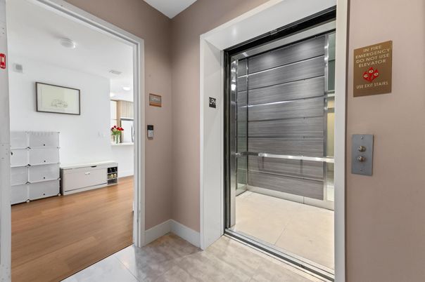 Elevator, Interior, Wood Texture Flooring