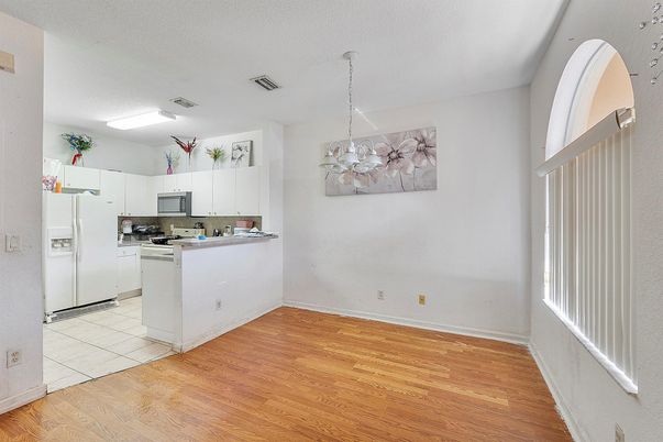 Interior, Kitchen, Pendant Lights, Wood Texture Flooring