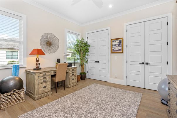 Home Office, Interior, Recessed Lighting, Wood Texture Flooring