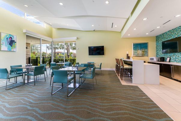 Dining room, Interior, Recessed Lighting