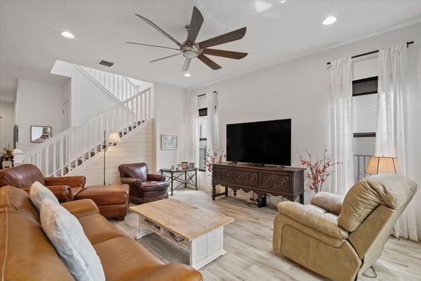 Interior, Living room, Recessed Lighting, Wood Texture Flooring