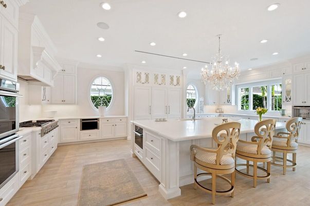 Chandelier, Interior, Kitchen, Recessed Lighting, Stainless Steel Appliances
