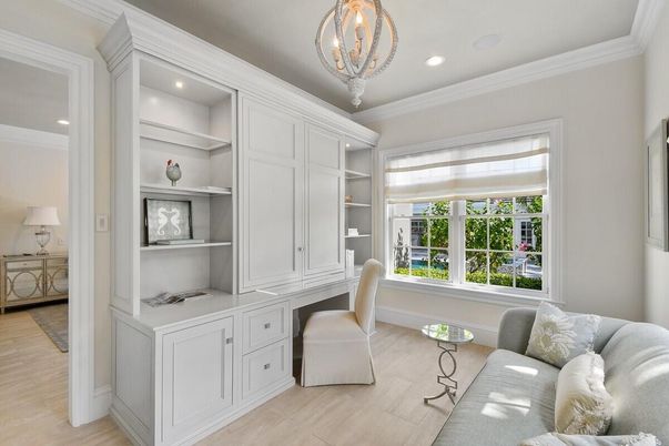 Chandelier, Home Office, Interior, Recessed Lighting, Wood Texture Flooring