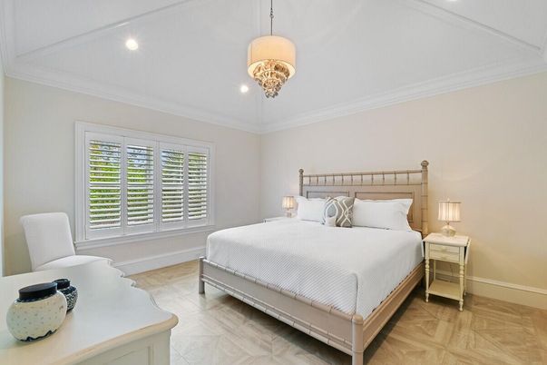 Bedroom, Interior, Pendant Lights, Recessed Lighting, Wood Texture Flooring