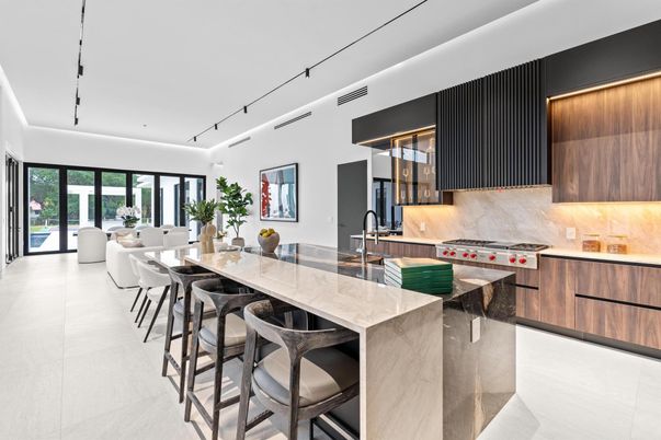 Interior, Kitchen, Living room, Recessed Lighting, Stainless Steel Appliances