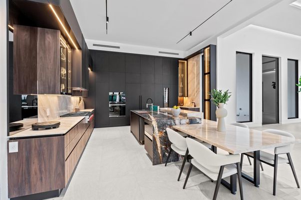 Dining room, Interior, Kitchen, Recessed Lighting