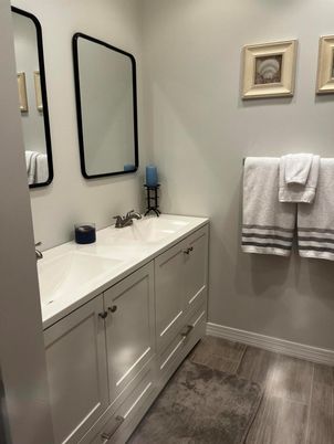 Bathroom, Dual Sink Vanities, Interior, Wood Texture Flooring