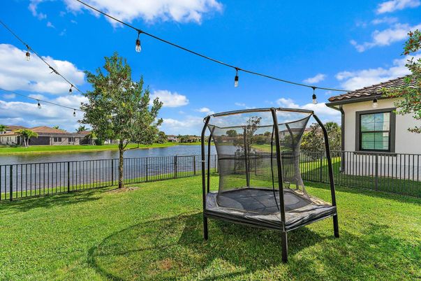 Exterior, Lake, Playground