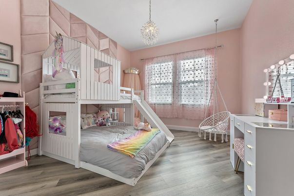 Bedroom, Interior, Pendant Lights, Wood Texture Flooring