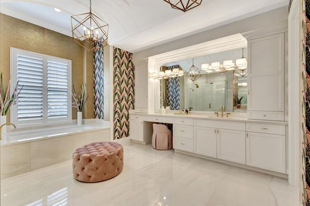 Bathroom, Interior, Pendant Lights, Recessed Lighting