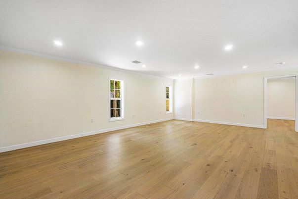 Empty room, Interior, Recessed Lighting, Wood Texture Flooring