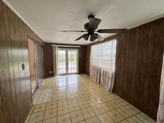 Empty room, Interior, Wooden Walls