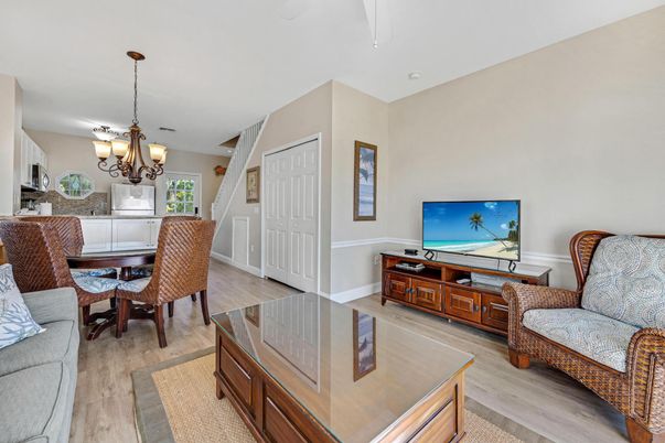 Chandelier, Dining room, Interior, Living room, Wood Texture Flooring