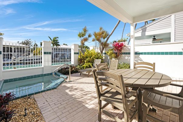Exterior, Pool, Water