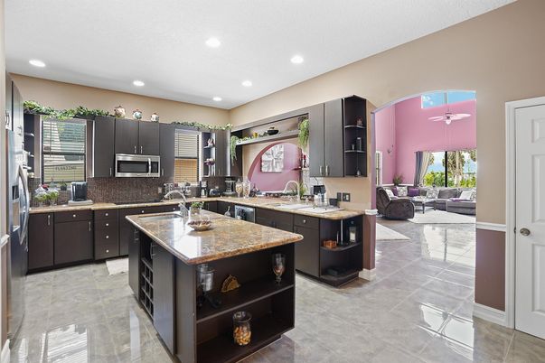 Interior, Kitchen, Living room, Recessed Lighting, Stainless Steel Appliances