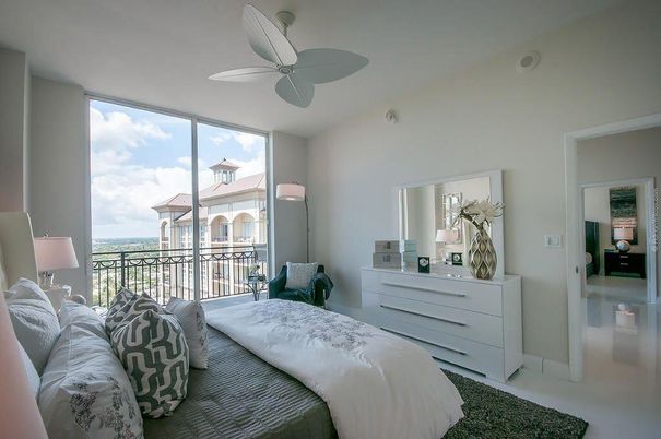 Bedroom, Interior, Water