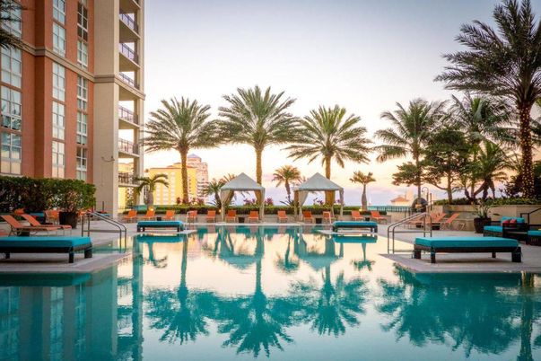 Exterior, Pool, Water