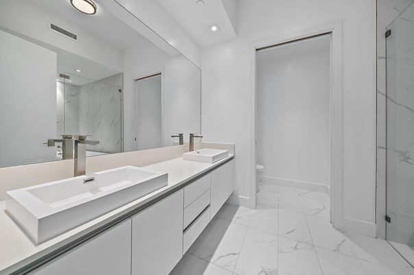Bathroom, Dual Sink Vanities, Interior, Marble, Marble Walls, Recessed Lighting