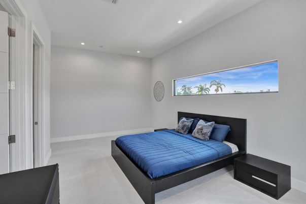 Bedroom, Interior, Recessed Lighting