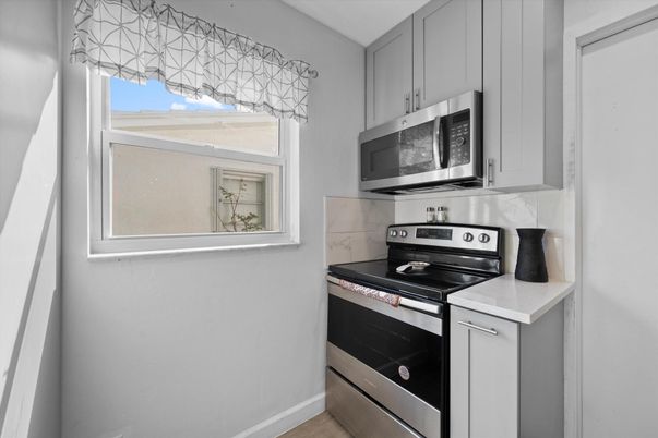 Interior, Kitchen, Stainless Steel Appliances