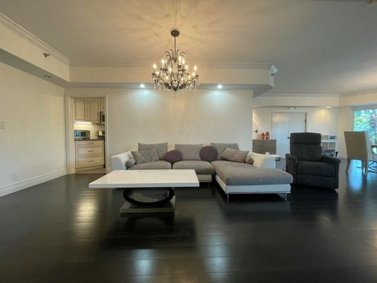 Chandelier, Dining room, Interior, Living room, Recessed Lighting, Wood Texture Flooring