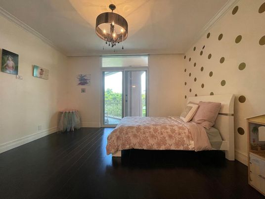 Bedroom, Chandelier, Interior
