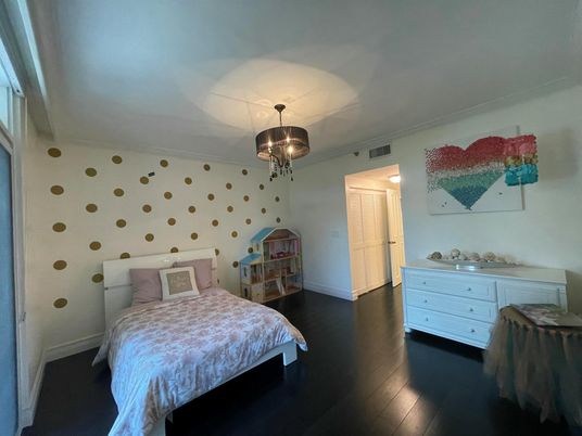 Bedroom, Interior, Pendant Lights, Wood Texture Flooring