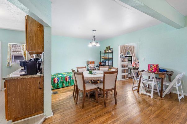 Dining room, Interior, Kitchen, Pendant Lights, Wood Texture Flooring