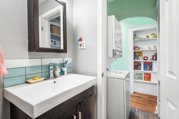 Bathroom, Interior, Washer, Wood Texture Flooring