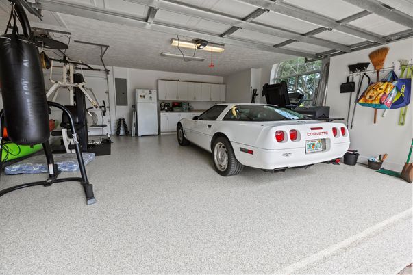 Garage, Interior