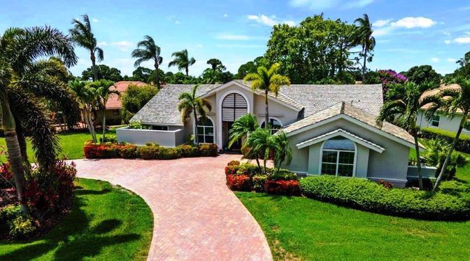 Backyard, Exterior, Facade, Spanish Mediterranean