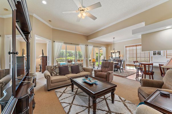 Chandelier, Dining room, Interior, Living room, Recessed Lighting