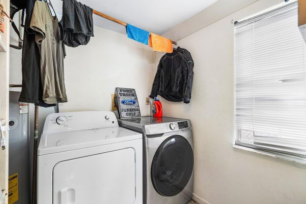 Interior, Washer