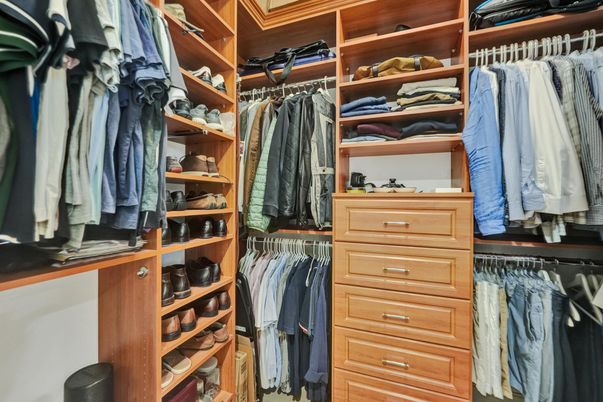 Interior, Walk-in Closets